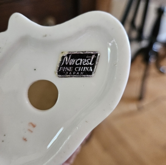 Vintage Norcrest praying, Madonna - Picture 8 of 12